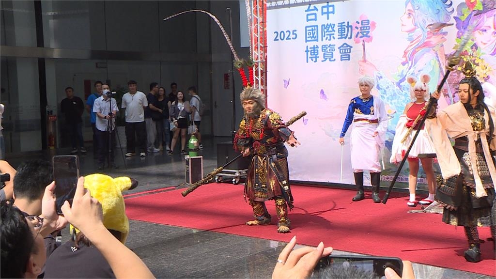 台中國際動漫博覽會開幕 盧秀燕扮寶可夢「小智」