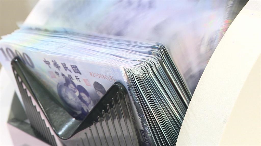 台股屢衝新高「定期定額買ETF＝虧錢」？內行曝「滿足1條件」絕對成少年股神