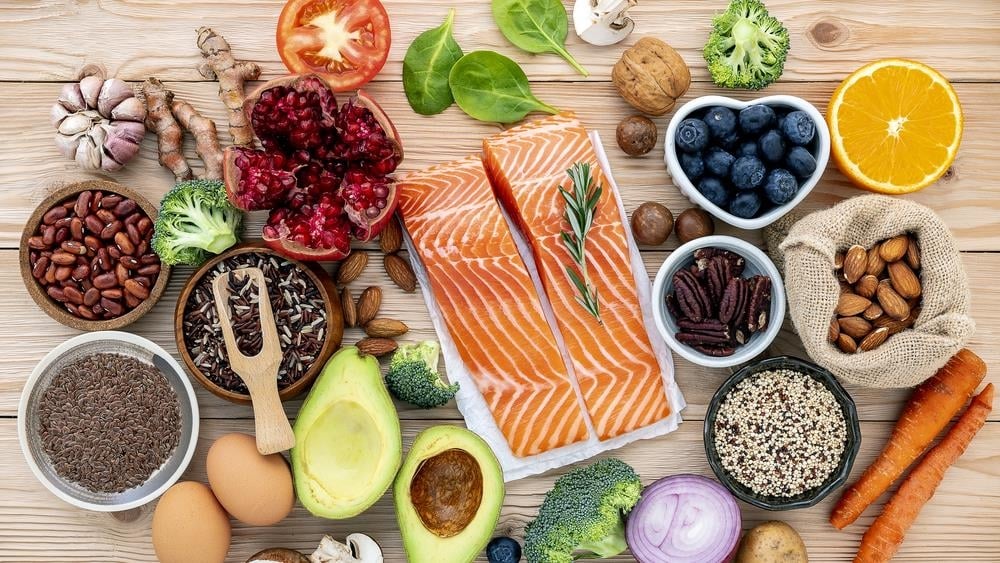 為什麼有人特別年輕？營養師公開凍齡祕訣：10大抗氧化食物清單必收
