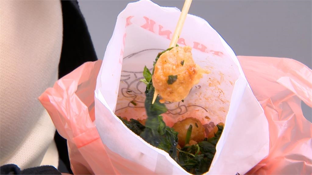 鹽酥魷魚1份60元僅8~9塊 店家:生食級 民眾:份量少到好空虛