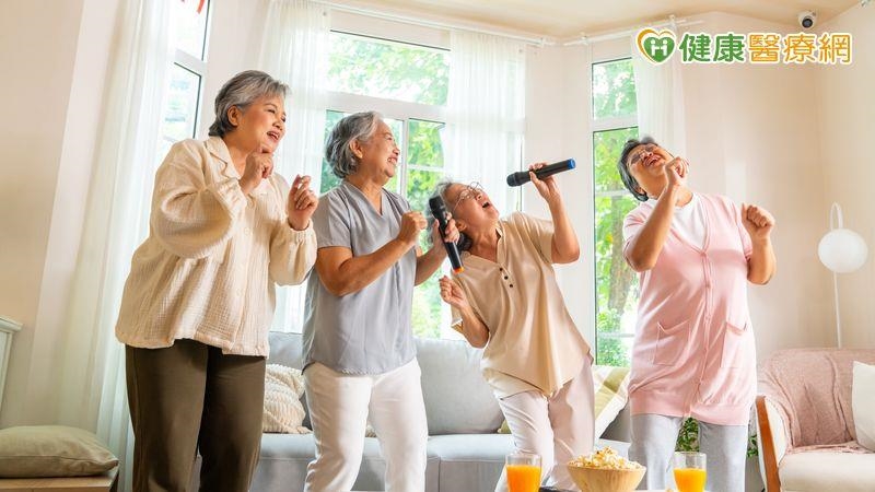 打麻將防失智？醫：給大腦新刺激才是重點　唱歌跳舞也能健腦「存腦本」