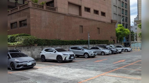 全台房車雙貸大負翁	平均背債756萬創新高