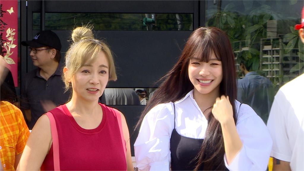 李多慧與李李仁啟動開鏡儀式 首度拍攝恐怖片竟說了「這句話」