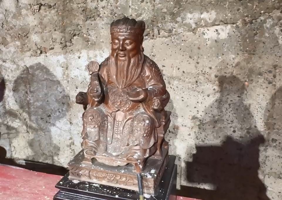 跳脫傳統！新北瑞芳碉堡土地公廟以軍事風為設計　信徒都拜「這個」超特別