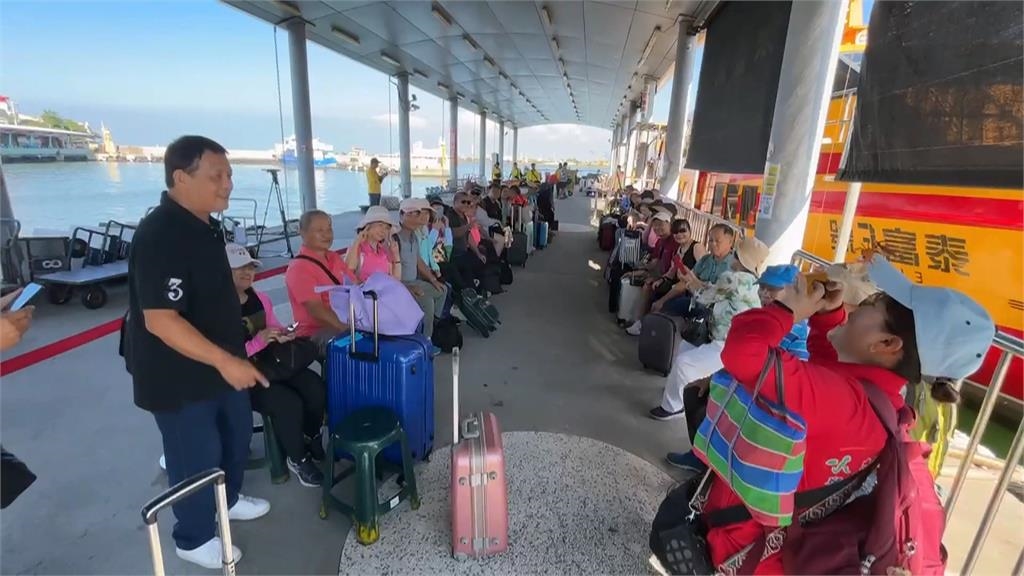 強颱樺加沙來勢洶洶 墾丁南灣沙灘拉起封鎖線