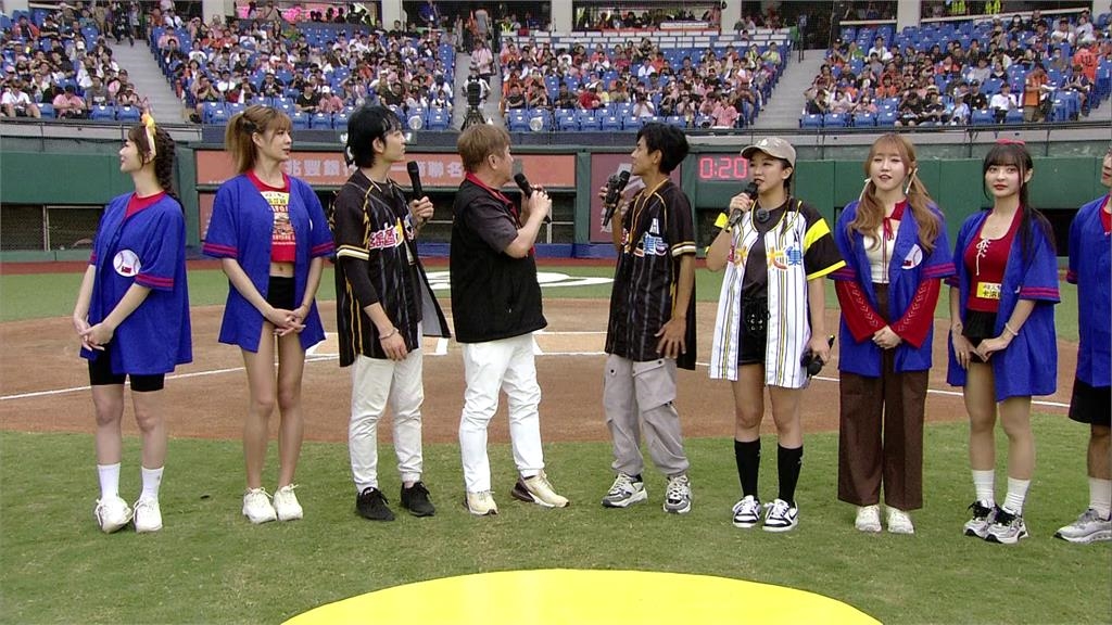 《綜藝大集合》胡瓜與統一獅總教練PK熱舞大風吹！林岳平帥氣側翻奪勝掀全場高潮