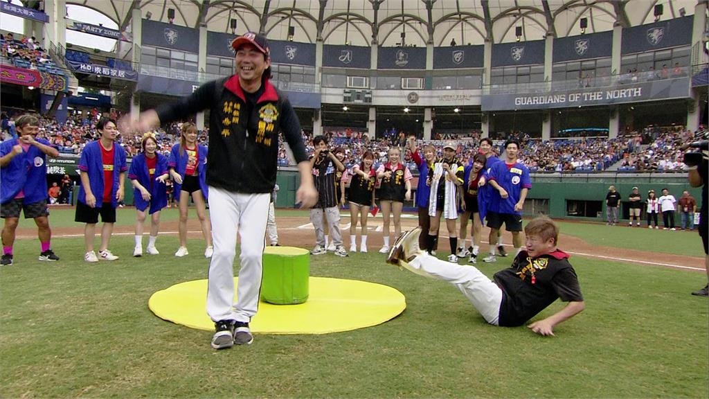 《綜藝大集合》胡瓜與統一獅總教練PK熱舞大風吹！林岳平帥氣側翻奪勝掀全場高潮