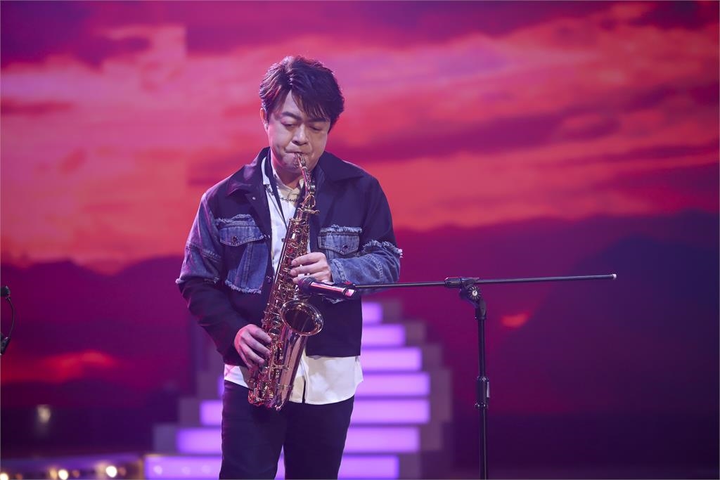 《超級冰冰Show》翁立友語出驚人「方馨不是大牌」！嚇得白冰冰陽帆不知道怎麼接話