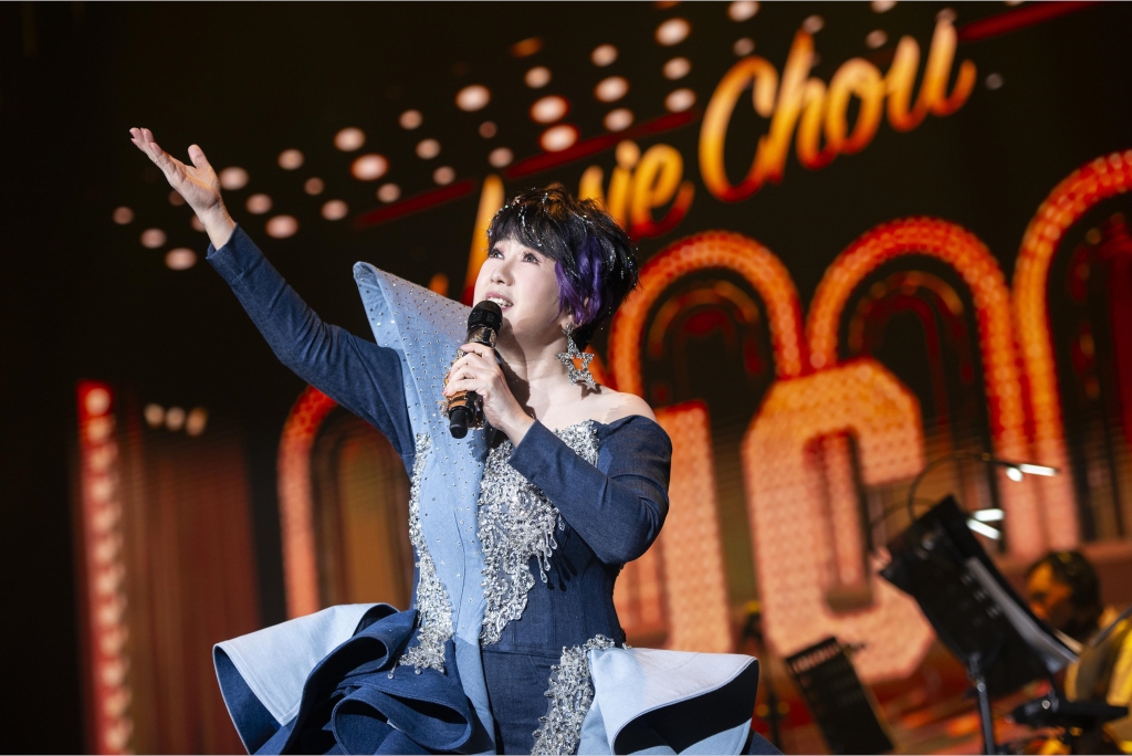 「玉女掌門人」周思潔首場大型個唱！ 65歲嗨跳蔡依林舞曲 合體天王當場脫了