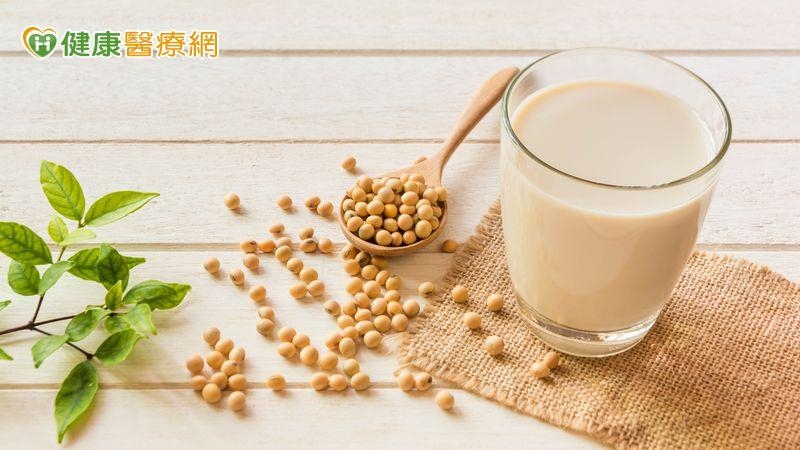 吃對飲食養出青春力　營養師推「抗老食譜」自己在家做！