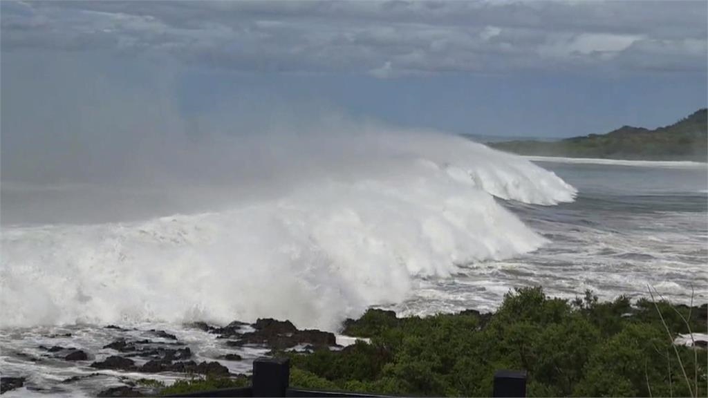 強颱樺加沙逼近! 東琉線航班午後停航