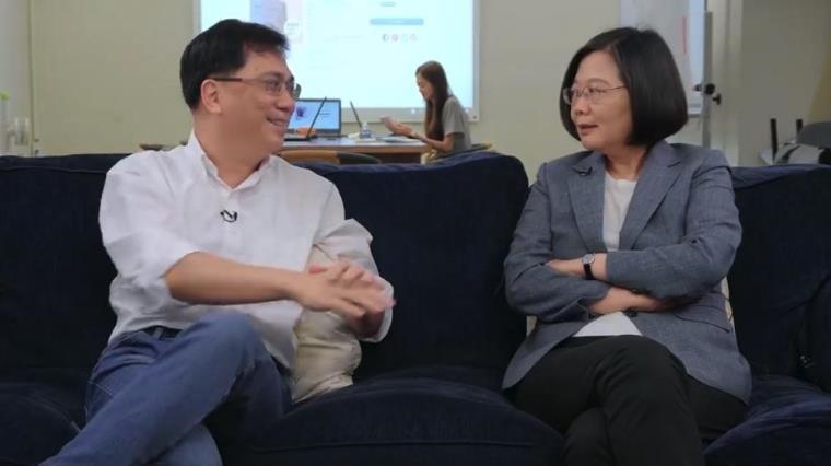 爆「曾密會蔡英文」對話不藏了！掀「舔共館長致命傷」他斷言：死路一條