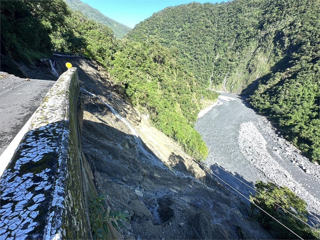 快新聞/樺加沙颱風豪雨釀災!南橫公路交通中斷 9/30可望搶通