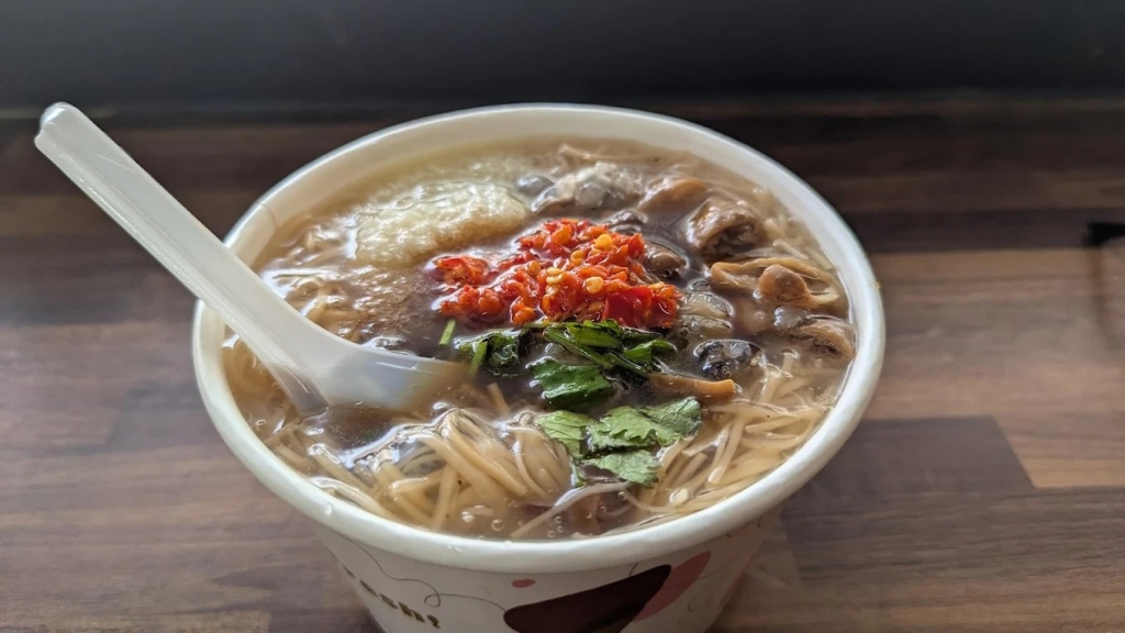 《姊妹亮起來》全台「必比登」必吃美食一次看！法國、澳門、泰國一樣不錯過！