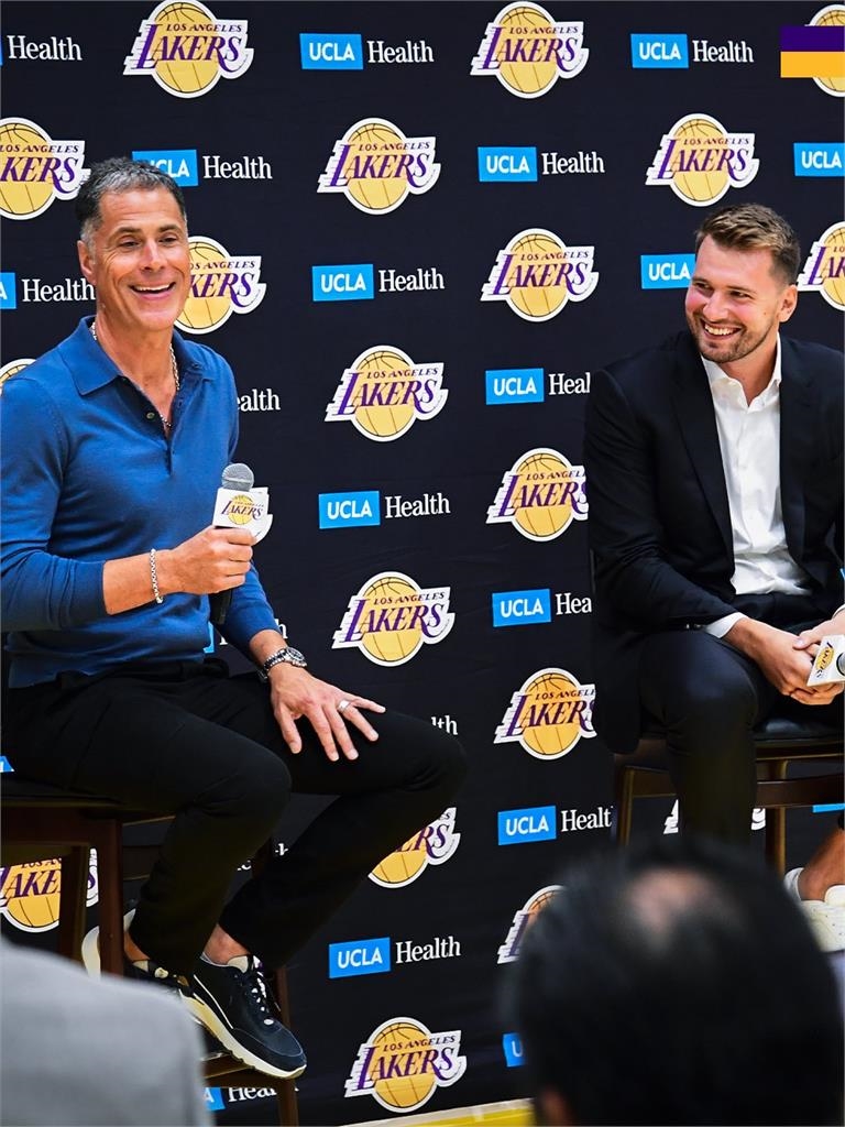 NBA/詹皇在未來動向仍混沌不明 總管Pelinka表態希望最後是正面的故事