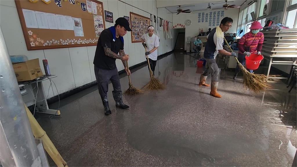 救災亂象!網直播傳「活埋」假消息 年輕人疑趁亂進民宅偷竊