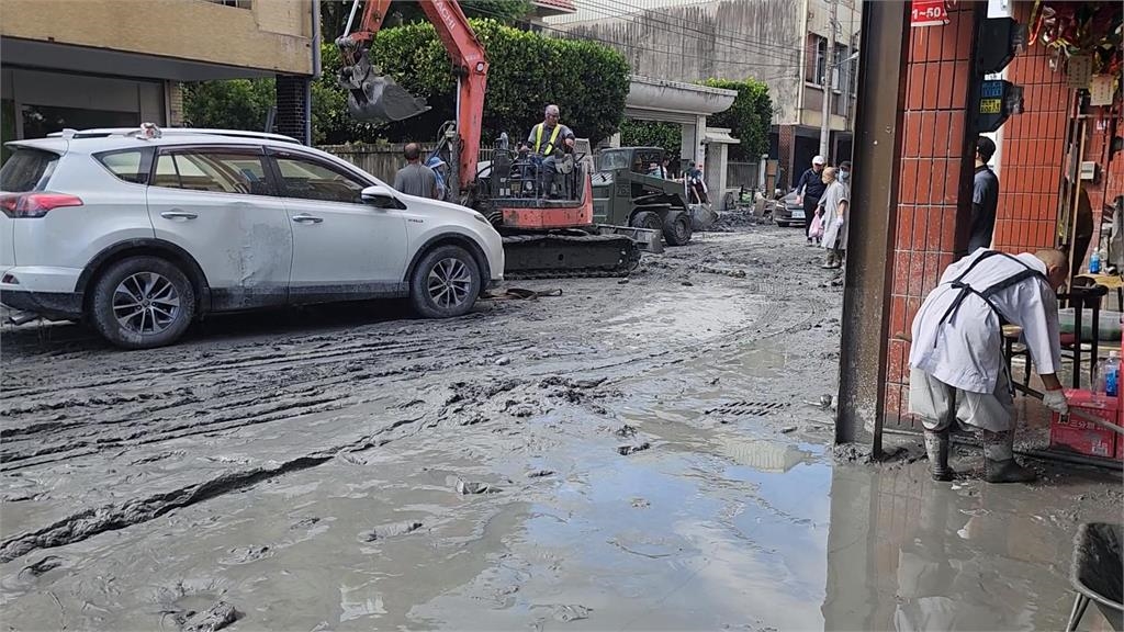 救災亂象!網直播傳「活埋」假消息 年輕人疑趁亂進民宅偷竊