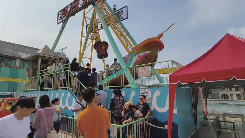 高雄大立百貨"空中樂園"10月休園 民眾把握時間回味