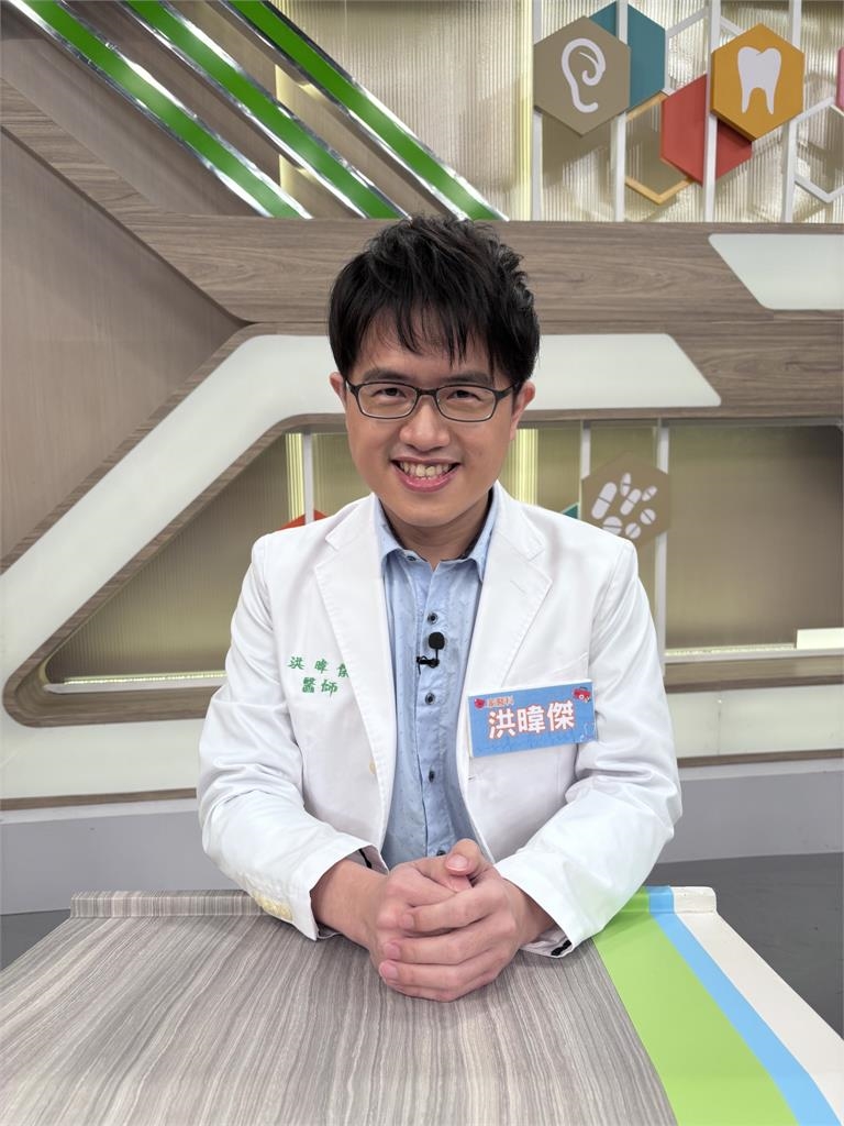 《醫學大聯盟》曾瑋中為金曲獎一個月瘦八公斤！連銅板都拿不穩