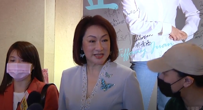 才考到救護員5個月！花蓮救災「雨鞋超人」身分曝光…竟是大咖演員愛女