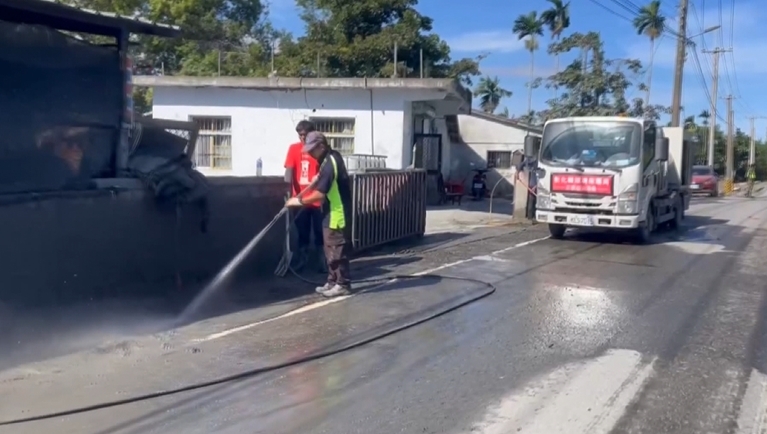 暖心!台中糕餅業者暫停月餅產線 改製太陽餅專車直送花蓮