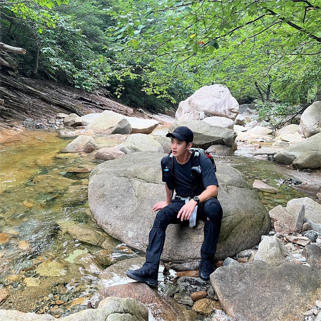 金秀賢神隱6個月近況曝光！律師才幫洗白「秒被爆私下猛做1事」他全說了