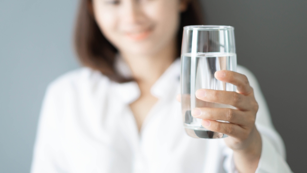 喝水的好處超乎想像，營養師帶你解鎖補水新觀念