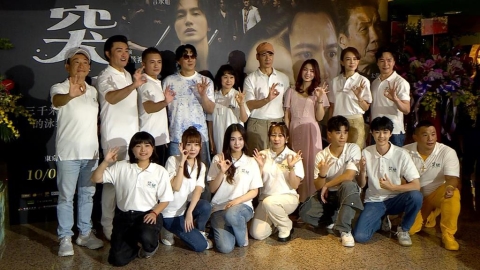 真實故事搬上大銀幕！　李㼈首當製片與女兒同台飆戲