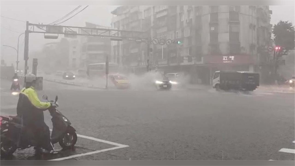 麥德姆颱風最快今生成「機率高達90％」！專家示警「3地區防雨彈」關鍵時間曝