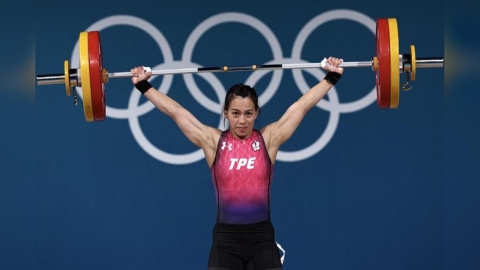 舉重/「女神」郭婞淳世錦賽奪雙銅!學會「與傷勢共存」拚明年亞運金牌