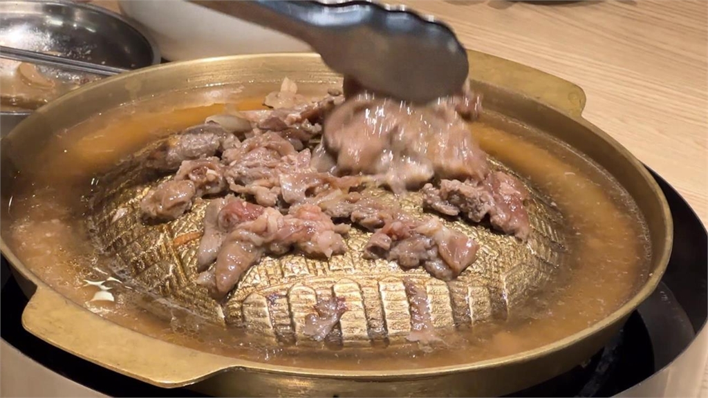 中秋烤肉人驟減…他嘆「大家不喜歡了嗎」？網搖頭曝「都去1處吃」：照樣烤爆