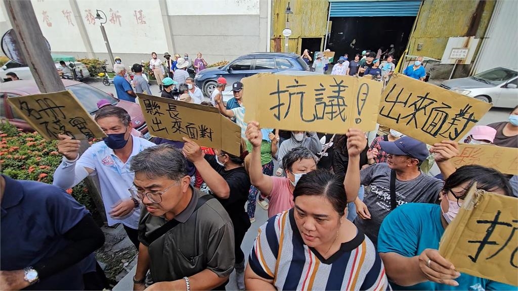 未列警戒區領不到"5萬慰問金"　近百位村民怒嗆：縣長出來