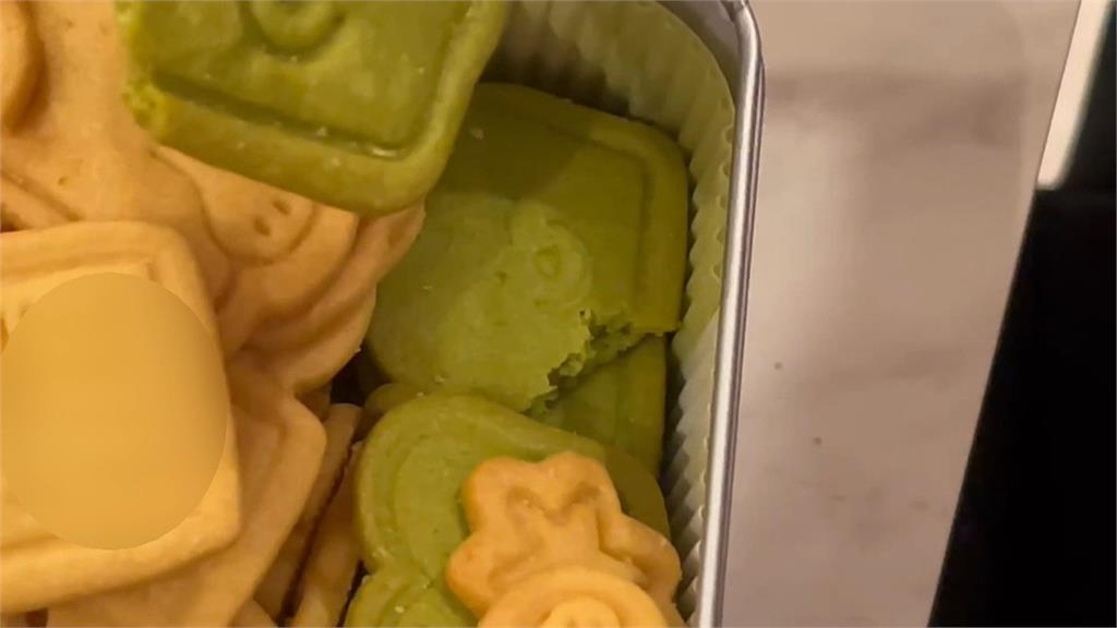 收中秋禮盒多處凹陷、餅乾碎裂! 收禮者質疑物流出問題