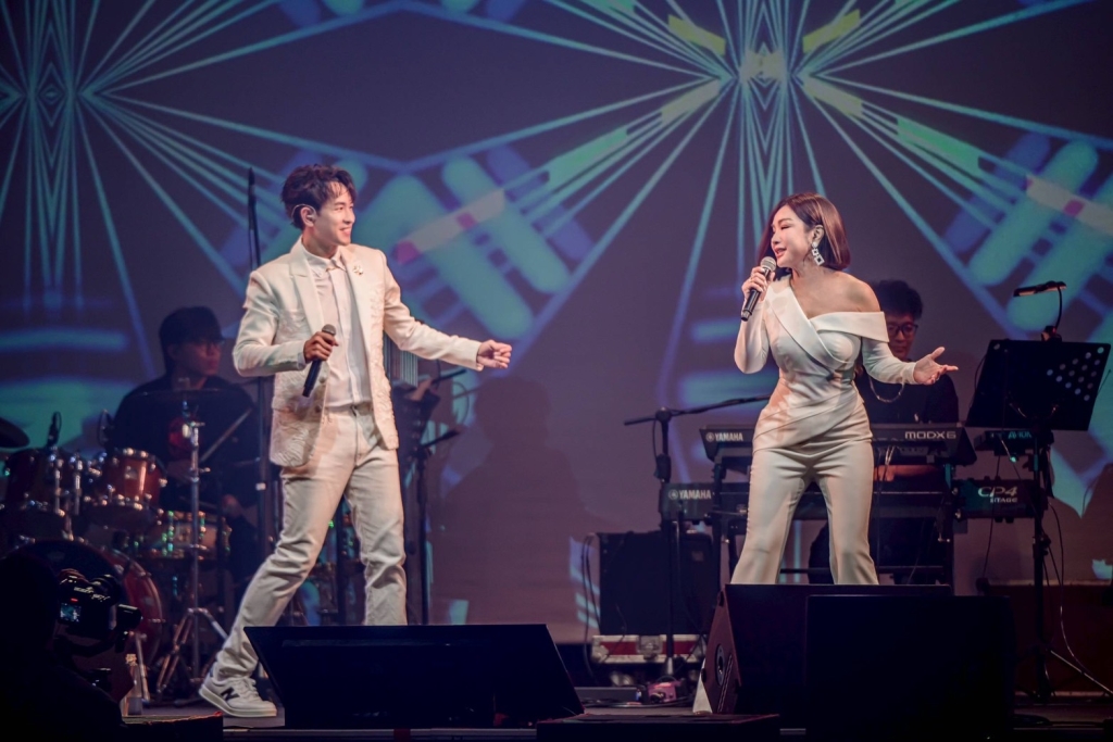 八點檔男女神送暖! 方馨、陳謙文公益開唱 陳美鳳心繫花蓮「捐演唱會收入救災」