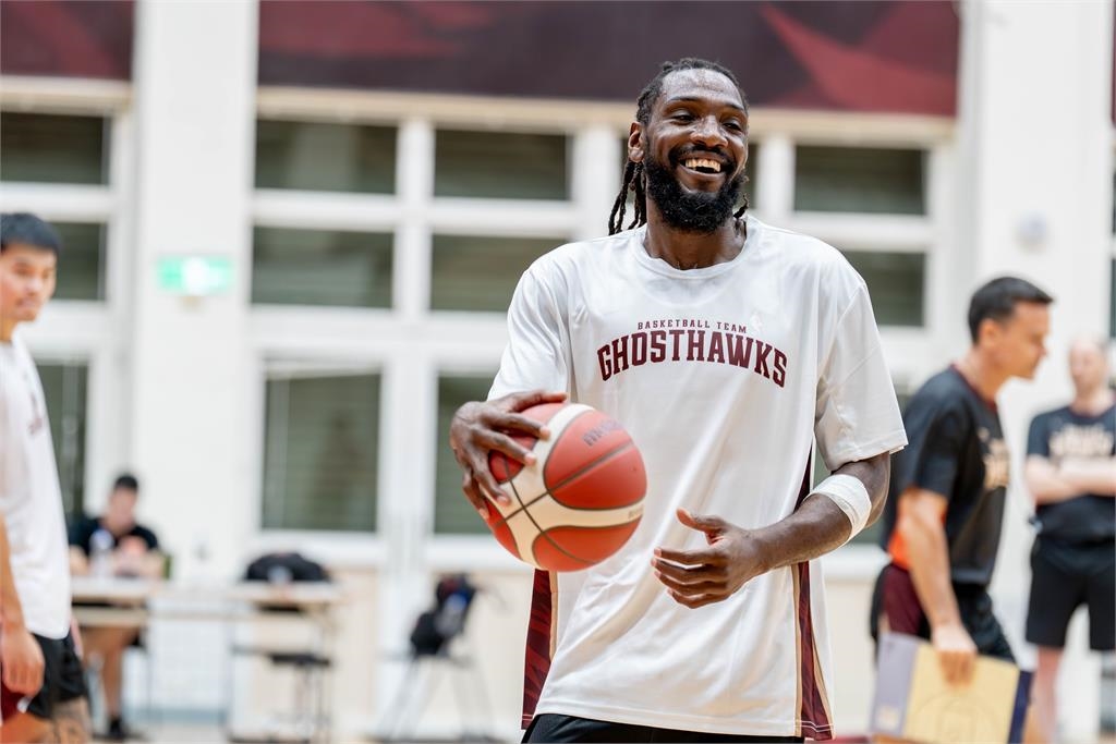 PLG/台鋼獵鷹補強最後拼圖!前NBA金塊禁區悍將「半獸人」重磅加盟台灣職籃