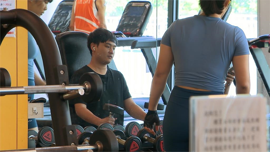 北市「2人氣游泳池」驚傳倒閉！　　爆欠薪、惡意資遣