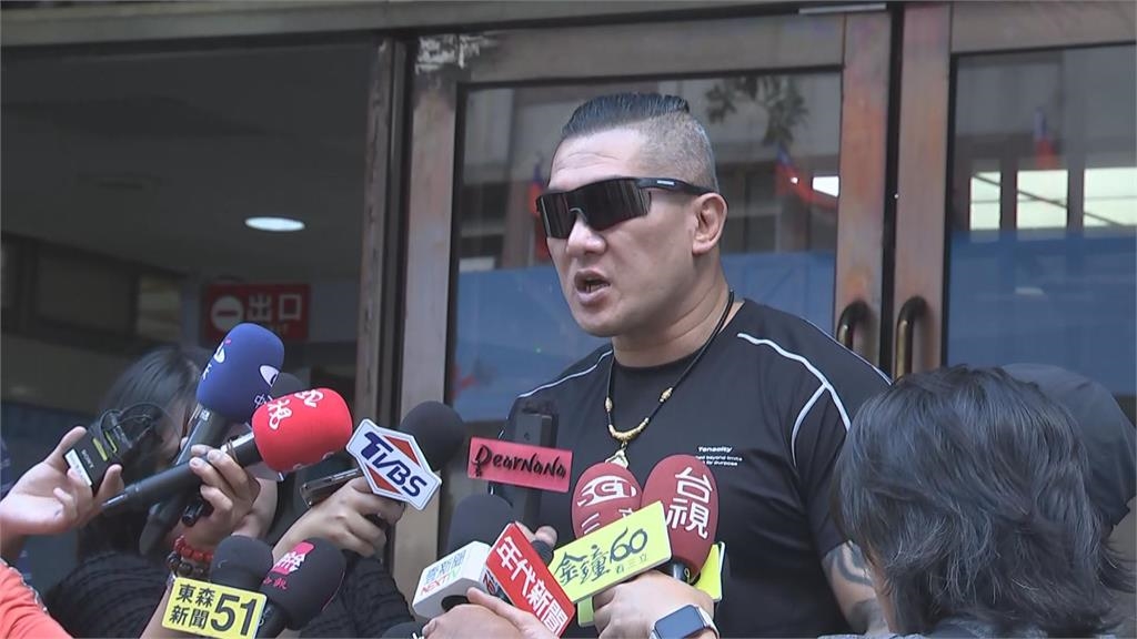 館長北院外喊「要斬誰？」小草竟齊喊總統名！北市男發文「追殺賴清德」下場慘了