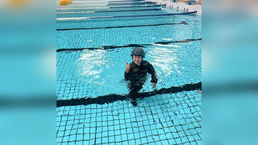 邰智源穿軍裝嗨喊「台灣生日快樂」！　網友集體朝聖盛讚：愛台灣代表