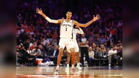 NBA／21歲還在繼續長高！「斑馬」文班亞馬再抽高5公分成現役最高球員