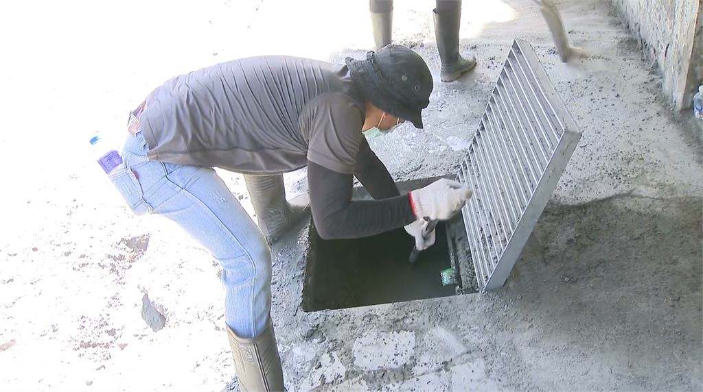 國慶日沙包超人揮國旗唱國歌　中央籲「勺子超人」助清溝