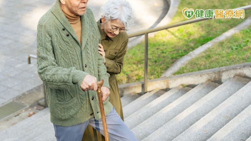 一到秋冬就關節痛？中醫教你日常保養秘訣