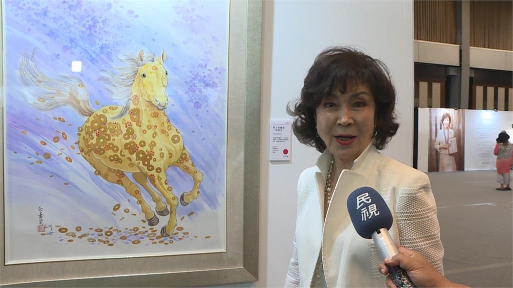 最美主持人「白嘉莉」在高雄 舉辦為期一週個人畫展