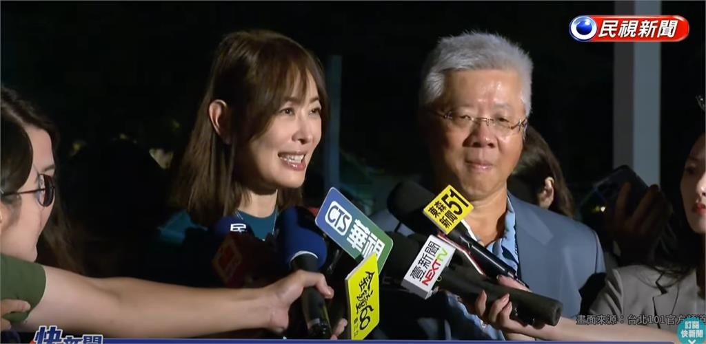 國慶煙火秀藏彩蛋「鏟子超人」飛上101夜空！賈永婕見1幕暴哭：玩死自己