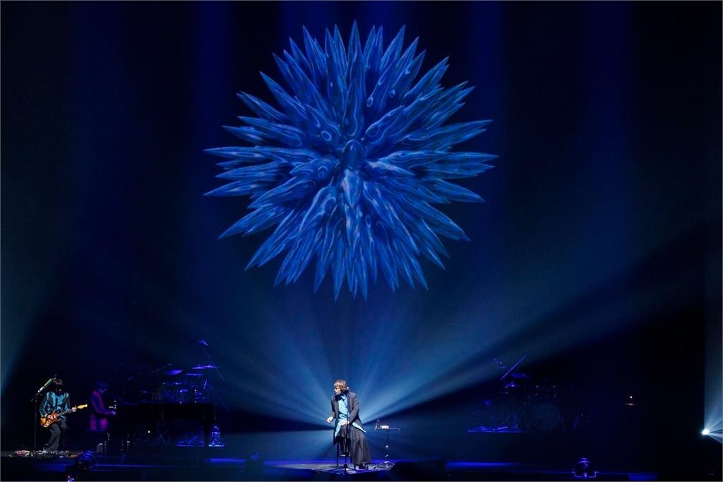 台灣大咖男神日本演唱會「超扯耍大牌不開口」！狂做1事「真身曝光」網笑爛：超羨慕