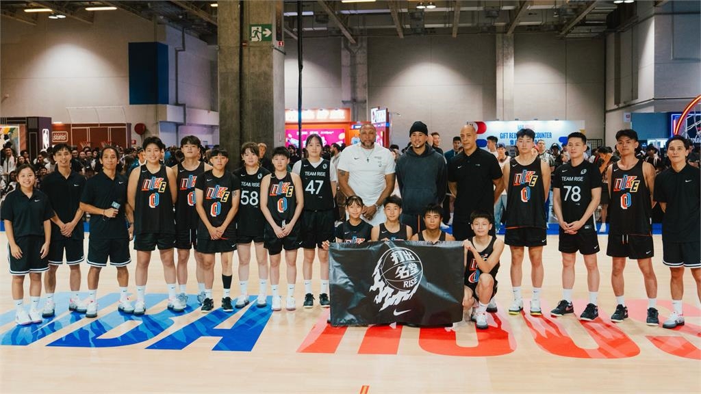 NBA/「宇宙政大」強還要更強!林子皓「澳門賽」得太陽布克指導、獲選最傑出球員