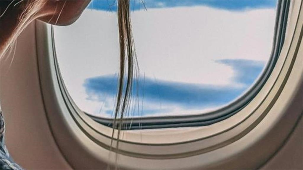 空服員抱病上班「求救叫救護車」被漠視慘死！座艙長竟「冷回這句」疑霸凌內幕全曝