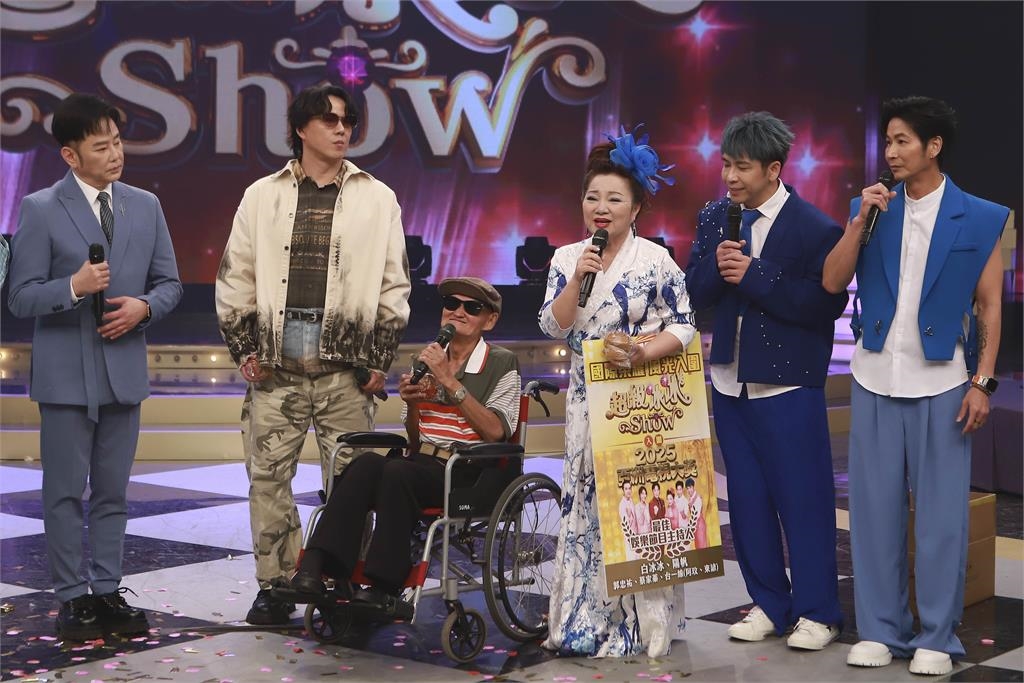 《超級冰冰Show》首次入圍亞洲電視大獎、收視三冠王!白冰冰收發糕心情爽