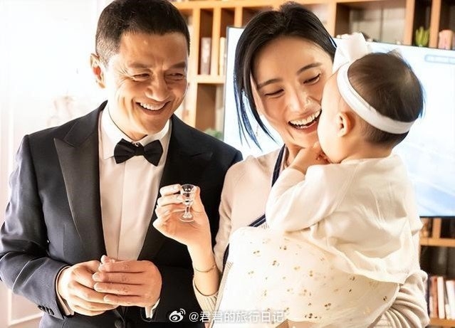 李亞鵬宣布二度離婚!「小19歲嫩妻」3年婚姻告吹 負債高達110億