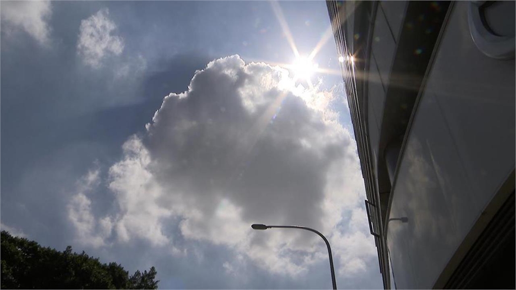 準「風神」呼之欲出逼近台灣!專家曝「這天起轉涼」點名2地區慎防雨彈致災