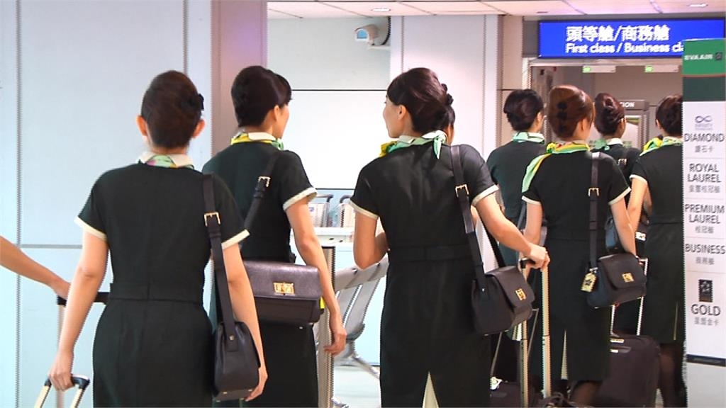 長榮34歲空姐今告別式!胞姊當場嗆座艙長「非常虛偽」:發完聲明就已讀不回